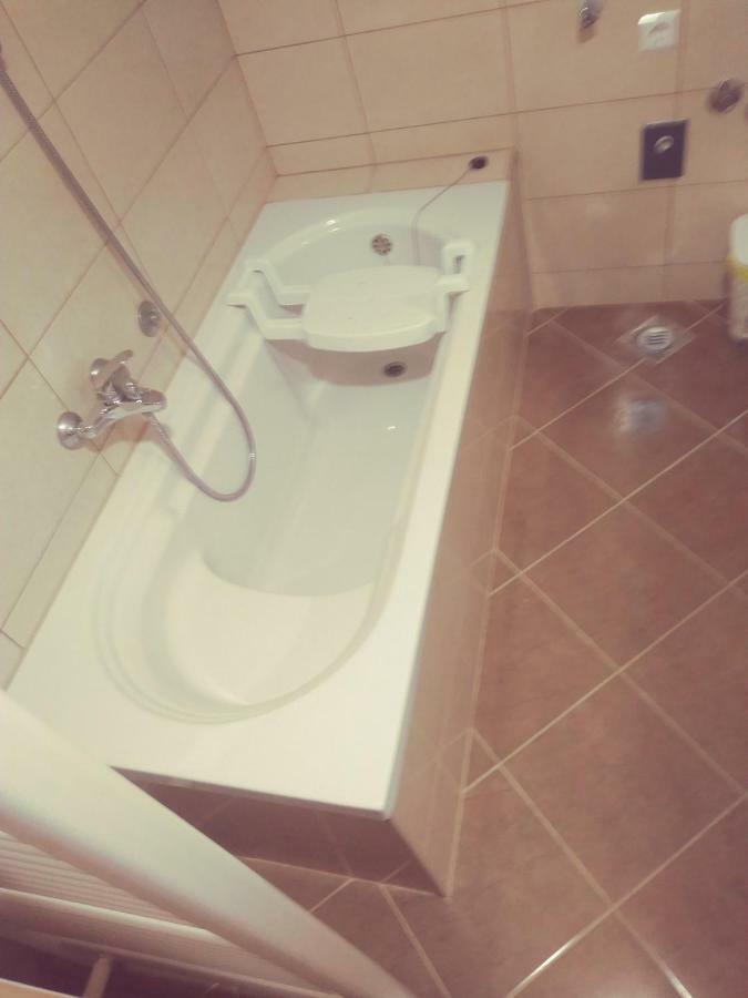 Apartment Terra & Boat Trip Bihac Bagian luar foto